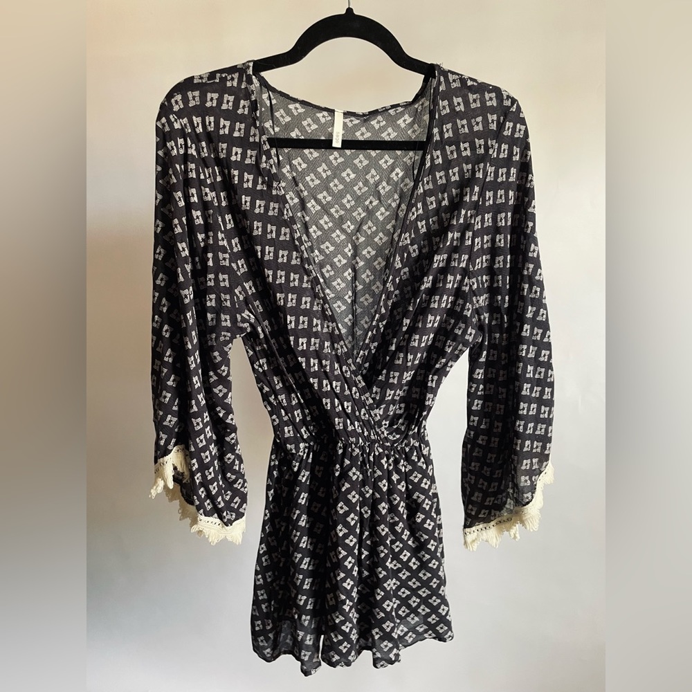 Boho Bell Sleeve Romper, Medium, Navy Blue